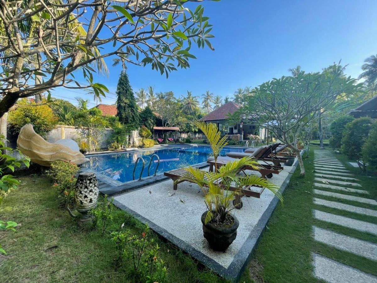 Mutiara Bali Hotel Candi Dasa  Exterior photo