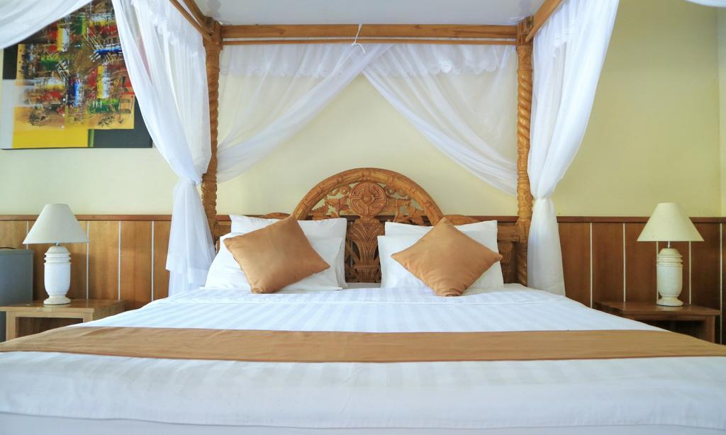 Mutiara Bali Hotel Candi Dasa  Exterior photo