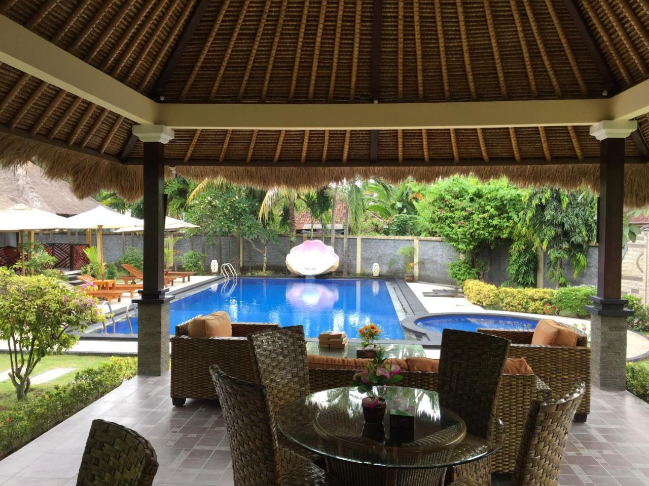 Mutiara Bali Hotel Candi Dasa  Exterior photo