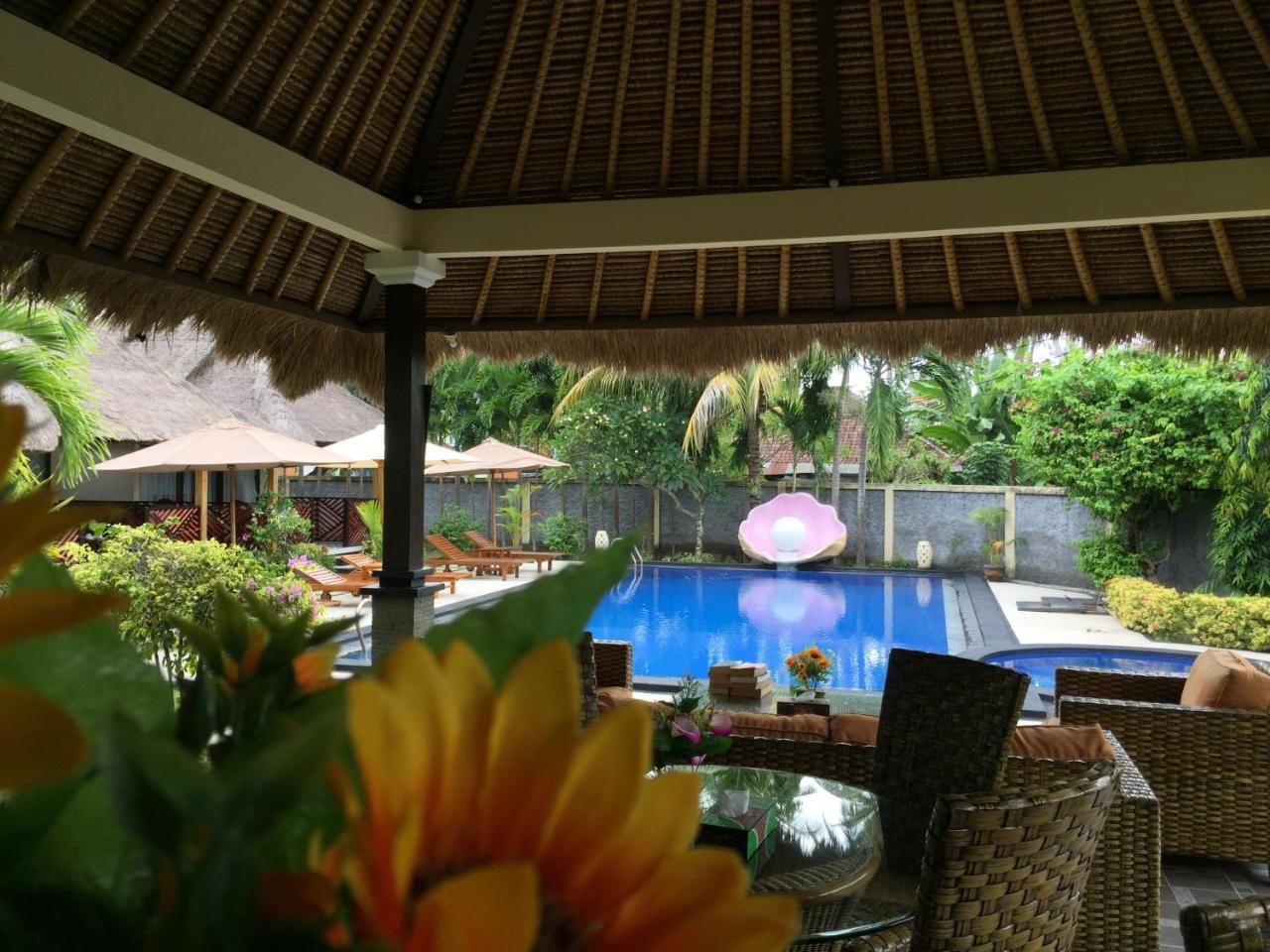 Mutiara Bali Hotel Candi Dasa  Exterior photo