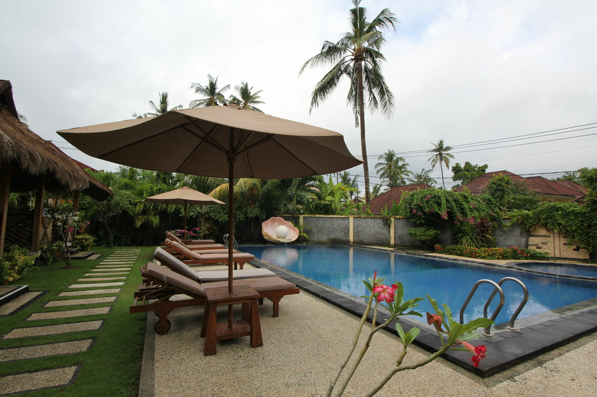 Mutiara Bali Hotel Candi Dasa  Exterior photo
